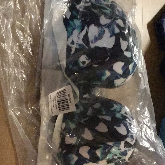 TORRID LIGHTLY LINED T-SHIRT LONGLINE BRA - MICROFIBER BUTTERFLY - Picture 6 of 6